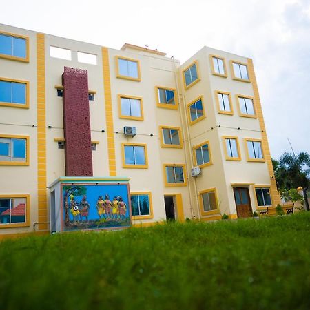 Unique Shantiniketan Hotel Sri Niketan Ngoại thất bức ảnh
