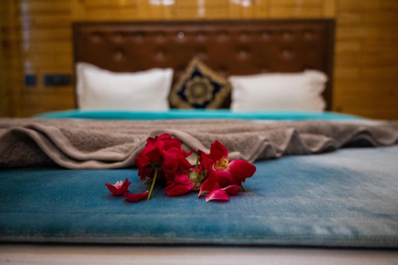 Unique Shantiniketan Hotel Sri Niketan Ngoại thất bức ảnh