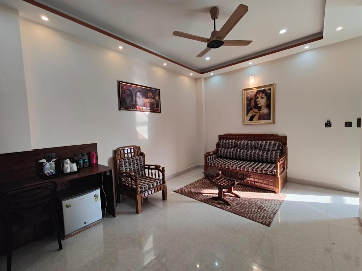 Unique Shantiniketan Hotel Sri Niketan Ngoại thất bức ảnh