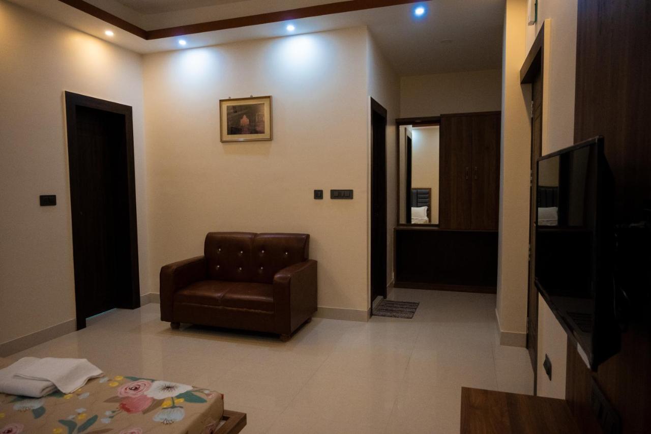 Unique Shantiniketan Hotel Sri Niketan Ngoại thất bức ảnh